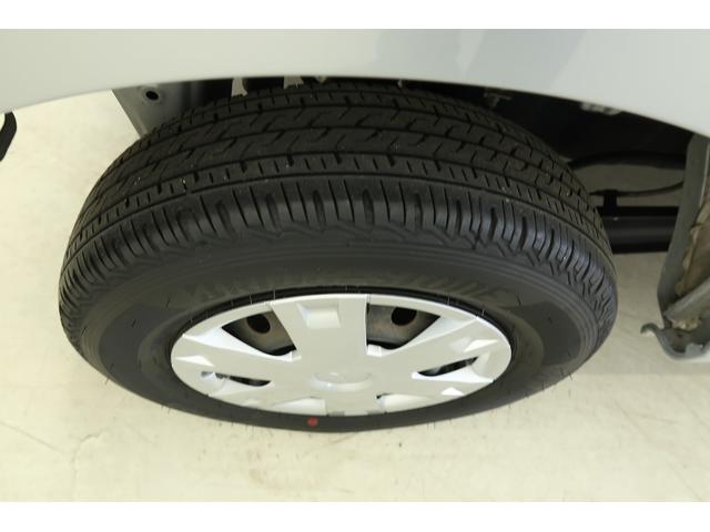 ハイゼットカーゴクルーズ　／４ＷＤ／オーディオレス／キーフリー／オートライト誤発進抑制機能　電動格納式ドアミラー　レーンキープアシスト　４ＷＤ車　キーフリー　セキュリティ　横滑り防止機能　オートハイビーム　オートライト　衝突安全ボディ　Ｗエアバック　ＡＢＳ　記録簿（富山県）の中古車