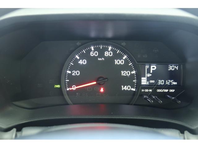 ハイゼットカーゴクルーズ　／４ＷＤ／オーディオレス／キーフリー／オートライト誤発進抑制機能　電動格納式ドアミラー　レーンキープアシスト　４ＷＤ車　キーフリー　セキュリティ　横滑り防止機能　オートハイビーム　オートライト　衝突安全ボディ　Ｗエアバック　ＡＢＳ　記録簿（富山県）の中古車