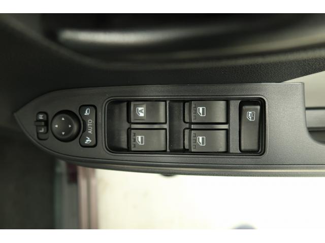 タントＸ　／オーディオレス／両側スライド片側電動ドア／電動パーキン定期点検記録簿　障害物ソナー　オートミラー　Ｉストップ　インテリキー　キーレスエントリー　イモビライザー　前席シートヒーター　ＬＤＡ　ＬＥＤランプ　両側スライド片側電動ドア　オートハイビーム（富山県）の中古車