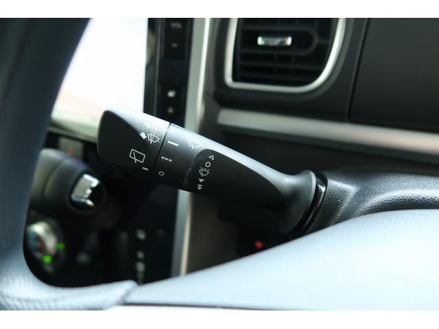 タントカスタムＸ　トップエディションＳＡIII　／ナビ／両側電動スマートキ−　セキュリティアラーム　車線逸脱警報装置　電動格納式ドアミラー　Ｂトゥース　ナビＴＶ　ＬＥＤランプ　キーフリー　アイドリングストップ　オートライト　ベンチシート　アルミ　記録簿（富山県）の中古車