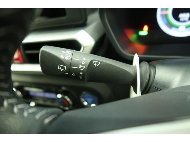 ロッキープレミアムG HEV軽減ブレーキ アルミ LEDヘッドランプ 電動格納式ドアミラー アイドリングストップ レーンキープアシスト 盗難防止システム 記録簿 衝突安全ボディ オートLED シ−トヒ−タ− キーフリーシステム(富山県)の中古車