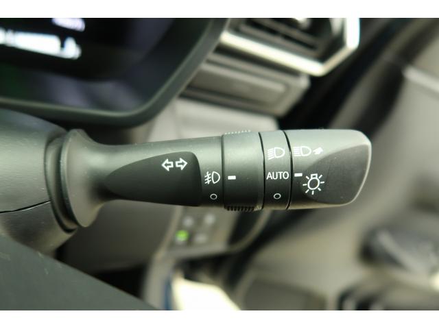 ロッキープレミアムG HEV軽減ブレーキ アルミ LEDヘッドランプ 電動格納式ドアミラー アイドリングストップ レーンキープアシスト 盗難防止システム 記録簿 衝突安全ボディ オートLED シ−トヒ−タ− キーフリーシステム(富山県)の中古車