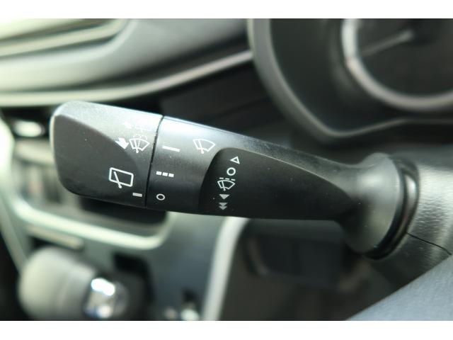 ムーヴカスタム　Ｘ　ＳＡII　／カーナビ／バックカメラ／キーフリー横滑り防止　Ｒカメラ　ＬＥＤライト　スマートキー＆プッシュスタート　シートヒーター　フルセグＴＶ　オートハイビーム　オートライト　アイドリングストップ　キーフリー　エアバック　衝突安全ボディ　ＡＢＳ（富山県）の中古車