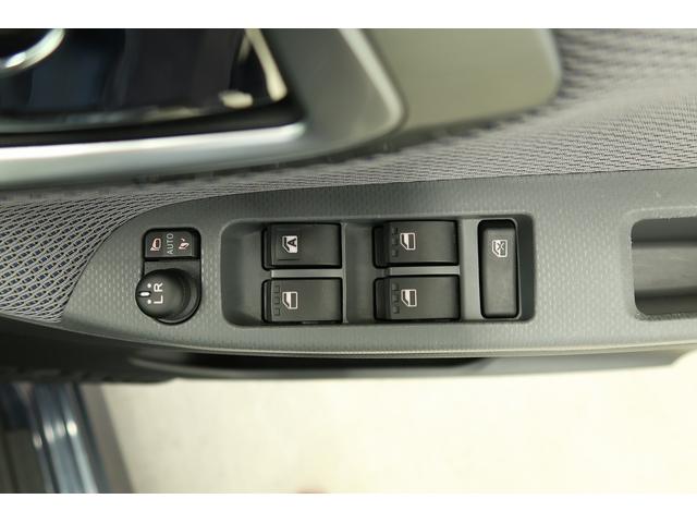 ムーヴカスタム　Ｘ　ＳＡII　／カーナビ／バックカメラ／キーフリー横滑り防止　Ｒカメラ　ＬＥＤライト　スマートキー＆プッシュスタート　シートヒーター　フルセグＴＶ　オートハイビーム　オートライト　アイドリングストップ　キーフリー　エアバック　衝突安全ボディ　ＡＢＳ（富山県）の中古車