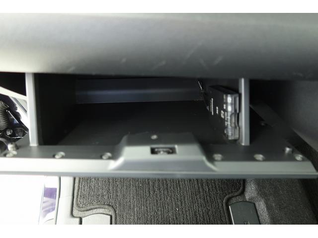 タントカスタムX SAIII /カーナビ/両側スライド片側電動ドア踏み間違い防止 エアバッグ ブルートゥース 助手席エアバック エコアイドル Aライト キーフリーシステム 電動格納ミラー ベンチシート 横滑り防止機能 スマートキー LEDヘッドライト バックカメラ(富山県)の中古車