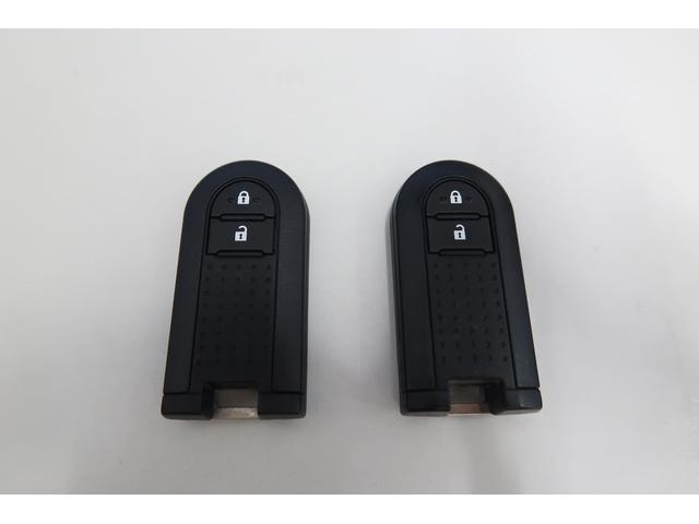 キャストアクティバＧ　ＳＡIII　／４ＷＤ／カーナビ／バックカメラ横滑り防止　Ｒカメラ　ＬＥＤライト　スマートキー＆プッシュスタート　シートヒーター　フルセグＴＶ　　オートライト　アイドリングストップ　キーフリー　エアバック　衝突安全ボディ　ＡＢＳ（富山県）の中古車