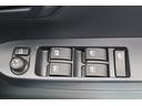 運転席エアバッグ　ＡＢＳ　メンテナンスノート　アイドリングＳ　誤発進抑制装置　レーンキープアシスト　デュアルエアバック　横滑防止　ハイビームアシスト　衝突安全ボディ　オートライト（富山県）の中古車