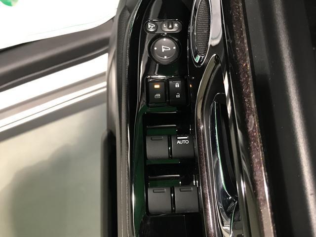 Ｎ−ＢＯＸカスタムＧ・ＥＸターボホンダセンシングキーフリーシステム　ＬＥＤヘッドライト　ＬＥＤフォグランプ　ドライブレコーダー　ナビゲーションシステム　バックカメラ　クルーズコントロール機能　両側電動スライドドア（栃木県）の中古車