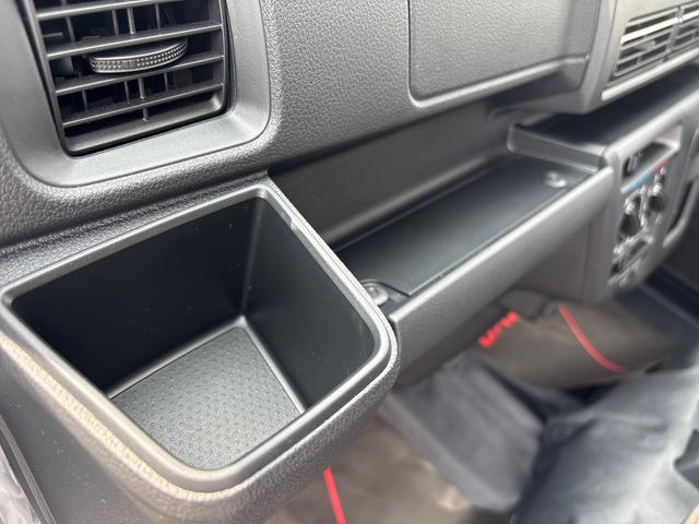 ハイゼットカーゴＤＸダイハツ認定中古車・まごころ保証１年走行距離無制限保証　キーレスエントリーシステム　純正ラジオ　アイドリングストップ機能　スマートアシスト（栃木県）の中古車