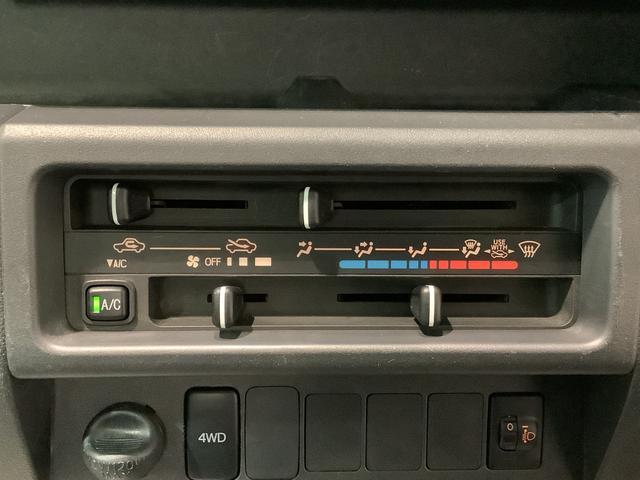 ハイゼットトラックスタンダード【ダイハツ認定中古車・まごころ保証１年走行距離無制限保証】　ＡＴ　４ＷＤ　純正ラジオ　マニュアルエアコン（栃木県）の中古車