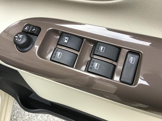 ムーヴキャンバスＧホワイトアクセントＶＳ　ＳＡIII【ダイハツ認定中古車・まごころ保証１年走行距離無制限保証】　　ナビゲーションシステム　パノラマモニター　ドライブレコーダー　ＥＴＣ車載器　両側電動スライドドア（栃木県）の中古車