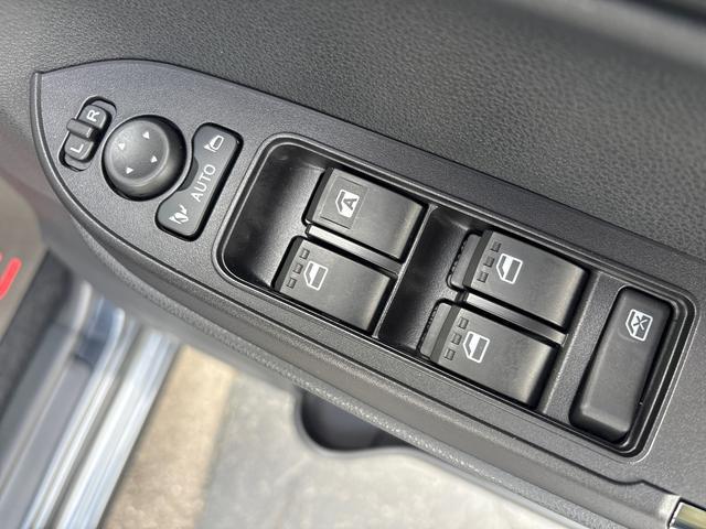 タントカスタムＸキーフリーシステム　ＬＥＤヘッドライト　ＬＥＤフォグランプ　両側電動スライドドア　スマートアシスト　コーナーセンサー　純正アルミホイール　オートライト　運転席助手席シートヒーター（栃木県）の中古車