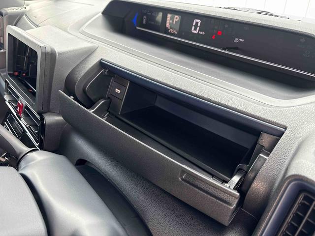 タントカスタムＸキーフリーシステム　ＬＥＤヘッドライト　ＬＥＤフォグランプ　両側電動スライドドア　スマートアシスト　コーナーセンサー　純正アルミホイール　オートライト　運転席助手席シートヒーター（栃木県）の中古車