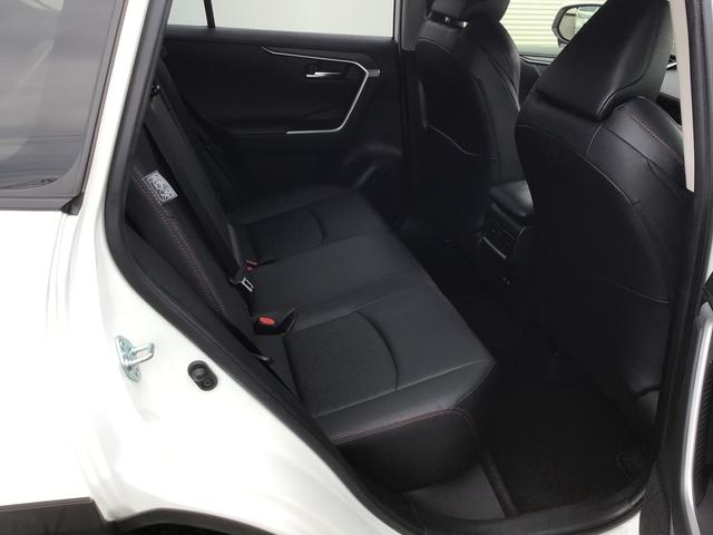ＲＡＶ４アドベンチャー　オフロードパッケージダイハツ認定中古車・まごころ保証１年走行距離無制限保証　ナビゲーションシステム　バックカメラ　オートライト　クルーズコントロール機能　ＥＴＣ車載器　クルーズコントロール機能（栃木県）の中古車
