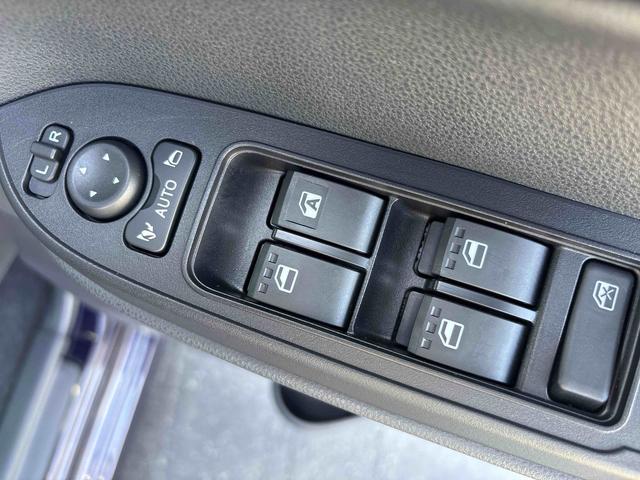 タントカスタムＸキーフリーシステム　両側電動スライドドア　ＬＥＤヘッドライト　スンマートアシスト　栃木ダイハツの認定中古車は全車１年走行距離無制限保証付き！！（栃木県）の中古車