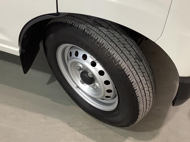 ハイゼットカーゴＤＸキーレスエントリーシステム　純正ラジオ　パワーウィンドウ　ＣＶＴ　フォグランプ　エアコン　栃木ダイハツの認定中古車は全車１年走行距離無制限保証付き！！（栃木県）の中古車