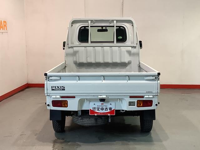 ピクシストラックスタンダード４ＷＤ　ＡＴ　マニュアルエアコン　ＥＴＣ車載器　純正ラジオ　荷台ゴムマット　　全車１年走行距離無制限まごころ保証付き！（栃木県）の中古車