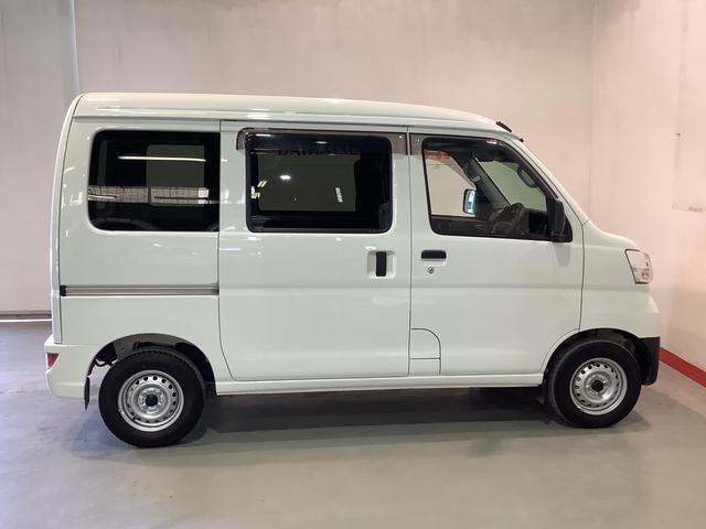 ハイゼットカーゴデラックスＳＡIII全車１年走行距離無制限まごころ保証付き！　ＬＥＤヘッドライト　スマートアシスト３　純正ラジオ　パワーウィンドウ　オートライト（栃木県）の中古車