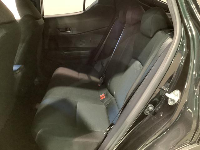 Ｃ−ＨＲＳ全車１年走行距離無制限まごころ保証付き！　ナビゲーションシステム　バックカメラ　クルーズコントロール機能　フォグランプ　雹害あり（栃木県）の中古車