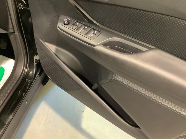 Ｃ−ＨＲＳ全車１年走行距離無制限まごころ保証付き！　ナビゲーションシステム　バックカメラ　クルーズコントロール機能　フォグランプ　雹害あり（栃木県）の中古車