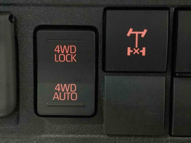 ハイゼットトラックスタンダード　農用スペシャル４ＷＤ　ＣＶＴ　キーレスエントリー　助手席エアバック　誤発進抑制機能　オートハイビーム　センターデフロック　衝突安全ボディ　運転席エアバック　スマートキー　横滑り防止（栃木県）の中古車