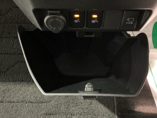 トールカスタムＧ　ＳＡII全周囲カメラ　衝突被害軽減　電動格納ドアミラー　ナビＴＶ　ＬＥＤ　エアバッグ　両側パワスラドア　レーンアシスト　メモリーナビ　キーフリーシステム　ＥＴＣ　エコアイドル　スマートキー（栃木県）の中古車