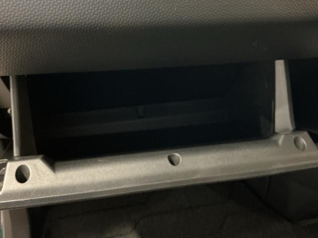 トールカスタムＧ　ＳＡII全周囲カメラ　衝突被害軽減　電動格納ドアミラー　ナビＴＶ　ＬＥＤ　エアバッグ　両側パワスラドア　レーンアシスト　メモリーナビ　キーフリーシステム　ＥＴＣ　エコアイドル　スマートキー（栃木県）の中古車