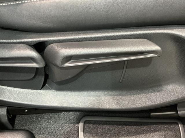 フィットホームメモリーナビ　電動格納ドアミラー　リアカメ　記録簿付　エアバッグ　ｉストップ　スマ−トキ−　盗難防止装置　ＥＴＣ車載器　Ｗエアバック　ＶＳＡ　ナビ＆ＴＶ　キーレス　ＡＢＳ（栃木県）の中古車