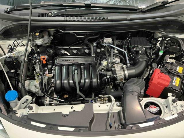 フィットホームメモリーナビ　電動格納ドアミラー　リアカメ　記録簿付　エアバッグ　ｉストップ　スマ−トキ−　盗難防止装置　ＥＴＣ車載器　Ｗエアバック　ＶＳＡ　ナビ＆ＴＶ　キーレス　ＡＢＳ（栃木県）の中古車