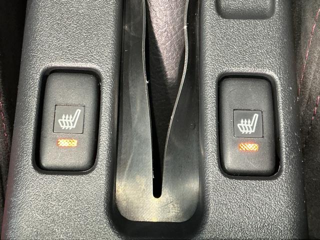 コペンセロ　Ｓキ−フリ−　ＬＥＤ　ナビＴＶ　盗難防止システム　運転席エアバッグ　ＡＢＳ　ターボエンジン　Ｗエアバック　インテリキー　電動ミラー　衝突安全ボディ　ＥＳＣ　シートヒーター　バックカメラ（栃木県）の中古車