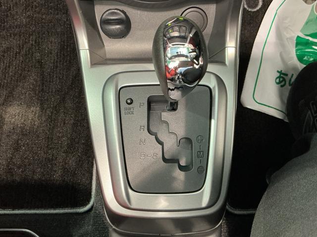 コペンセロ　Ｓキ−フリ−　ＬＥＤ　ナビＴＶ　盗難防止システム　運転席エアバッグ　ＡＢＳ　ターボエンジン　Ｗエアバック　インテリキー　電動ミラー　衝突安全ボディ　ＥＳＣ　シートヒーター　バックカメラ（栃木県）の中古車