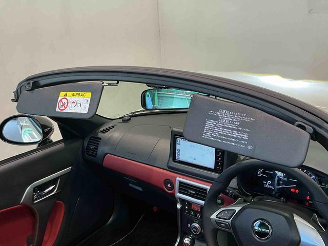 コペンセロ　Ｓキ−フリ−　ＬＥＤ　ナビＴＶ　盗難防止システム　運転席エアバッグ　ＡＢＳ　ターボエンジン　Ｗエアバック　インテリキー　電動ミラー　衝突安全ボディ　ＥＳＣ　シートヒーター　バックカメラ（栃木県）の中古車
