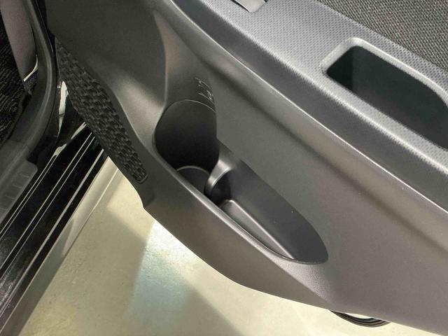 ムーヴカスタム　ＸリミテッドII　ＳＡIIIワンオーナー車　パノラミックビューモニター　ナビＴＶ　ＬＥＤヘッド　エアバック　電動格納ドアミラー　アルミ　スマートキー　アイドリングストップ　ＡＢＳ　助手席エアバッグ　キーフリー　横滑り防止機能（栃木県）の中古車