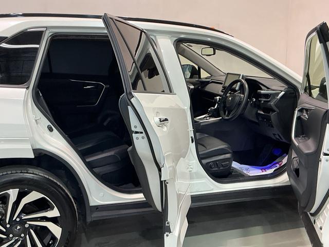 ＲＡＶ４ハイブリッドＧドライブレコーダ　シートヒータ　バックモニター　ＬＥＤヘッドライト　スマキー　ＴＶナビ　横滑り防止装置　クルコン　エアバッグ　ＡＷ　キーレスエントリー　ＥＴＣ　ＡＢＳ（栃木県）の中古車