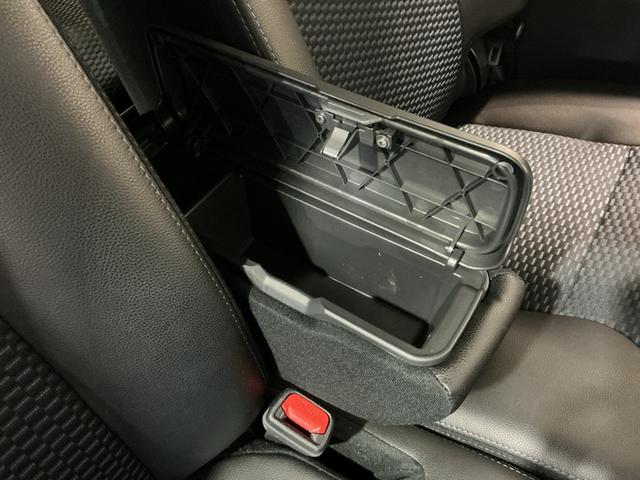 タントカスタムＸ衝突軽減ブレーキ　リアコーナーセンサー　車線逸脱防止　アイドリングストップ機能　Ｂカメラ　ナビＴＶ　盗難警報装置　ＬＥＤ　キーレスエントリー　前席シートヒーター　オート　雹害あり（栃木県）の中古車