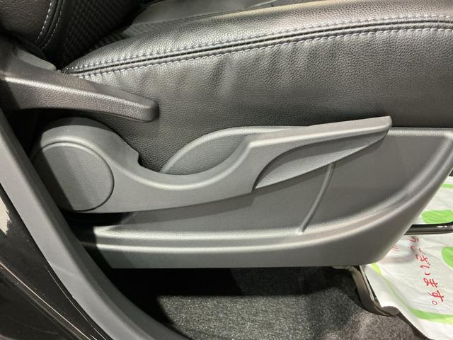 タントカスタムＸ衝突軽減ブレーキ　リアコーナーセンサー　車線逸脱防止　アイドリングストップ機能　Ｂカメラ　ＴＶ　盗難警報装置　ＬＥＤ　キーレスエントリー　前席シートヒーター　オートＬＥＤ　電動格納ミラー（栃木県）の中古車