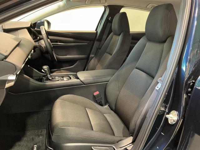 MAZDA3セダン20Sプロアクティブ ツーリングセレクション衝突軽減ブレーキ クリアランスソナー メモリーナビ LEDヘッドライト スマートキー ETC アルミホイール オートライト アイドリングストップ キーフリー ABS(栃木県)の中古車