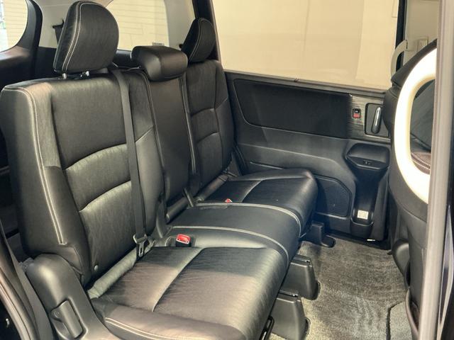 オデッセイハイブリッドハイブリッドアブソルート・ホンダセンシングアルミ　リアカメラ　デュアルエアコン　ＡＢＳ　オートライト　キーレス　ＶＳＡ　Ｗエアバッグ　ＬＥＤライト　ナビＴＶ　ＥＴＣ　エアバッグ　インテリキー　セキュリティアラーム　メモリ−ナビ（栃木県）の中古車