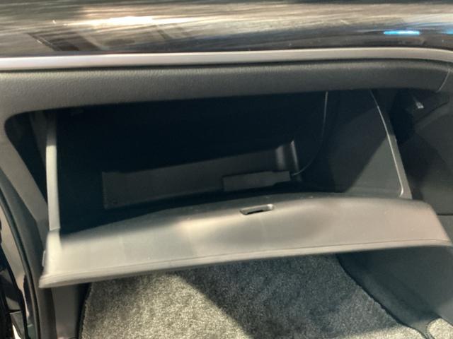 オデッセイハイブリッドハイブリッドアブソルート・ホンダセンシングアルミ　リアカメラ　デュアルエアコン　ＡＢＳ　オートライト　キーレス　ＶＳＡ　Ｗエアバッグ　ＬＥＤライト　ナビＴＶ　ＥＴＣ　エアバッグ　インテリキー　セキュリティアラーム　メモリ−ナビ（栃木県）の中古車