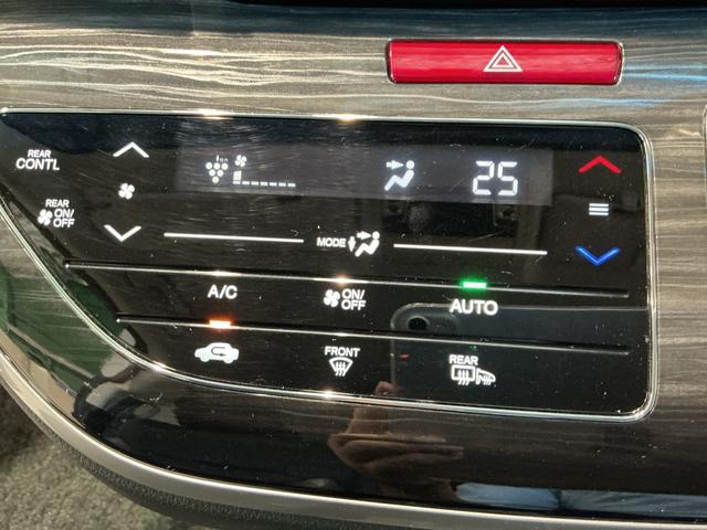 オデッセイハイブリッドハイブリッドアブソルート・ホンダセンシングアルミ　リアカメラ　デュアルエアコン　ＡＢＳ　オートライト　キーレス　ＶＳＡ　Ｗエアバッグ　ＬＥＤライト　ナビＴＶ　ＥＴＣ　エアバッグ　インテリキー　セキュリティアラーム　メモリ−ナビ（栃木県）の中古車