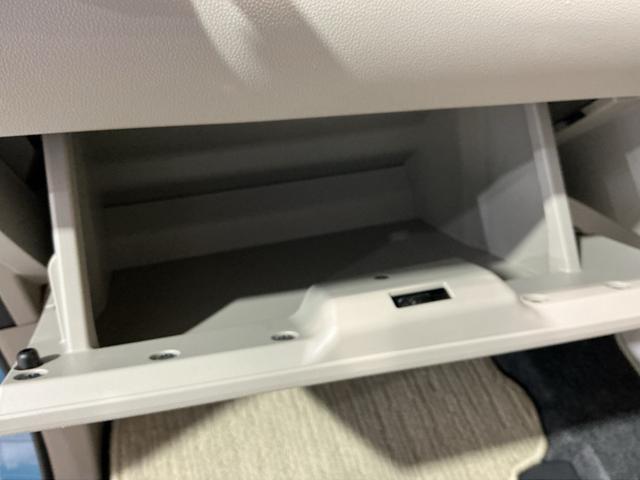 タントＸ運転席助手席エアバック　電動ミラー　Ｓキー　アイドルストップ　イモビライザー　ナビＴＶ　ドラレコ　両側スライド片側電動ドア　点検記録簿　リモコンキー　ベンチシ−ト　ＡＢＳ　運転席エアバッグ（栃木県）の中古車