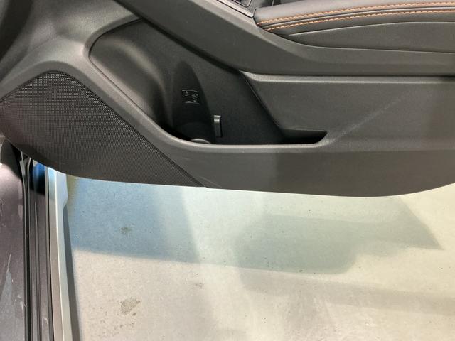 XV1.6i−L アイサイト電格ミラー 盗難防止 リアビューカメラ メモリーナビ LEDライト オートクルーズ アルミ スマートキー&プッシュスタート メンテナンスノート 衝突被害軽減システム 運転席エアバッグ ドラレコ(栃木県)の中古車