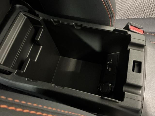 XV1.6i−L アイサイト電格ミラー 盗難防止 リアビューカメラ メモリーナビ LEDライト オートクルーズ アルミ スマートキー&プッシュスタート メンテナンスノート 衝突被害軽減システム 運転席エアバッグ ドラレコ(栃木県)の中古車