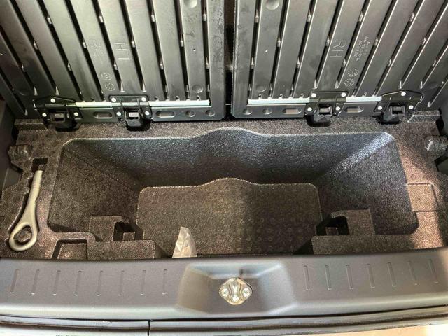 ムーヴキャンバスＸキーレスエントリー　ワンオーナ　両側スライド　運転席エアバッグ　電動格納ミラー　アイドルストップ　オートライト　インテリキー　ＥＴＣ　ＥＳＣ　盗難防止システム　ベンチシート　ＡＢＳ　衝突安全ボディ（栃木県）の中古車