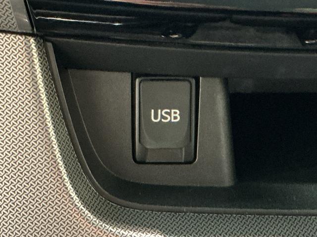 ムーヴカスタム　Ｘリミテッド　ＳＡＡストップ　助手席エアバック　ＬＥＤライト　セキュリティアラーム　キーフリーシステム　横滑り防止　衝突安全ボディ　スマートキー＆プッシュスタート　オートライト　ＡＢＳ　ベンチシート　エアバック　アルミ（栃木県）の中古車