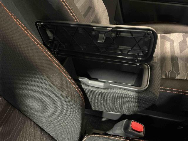 タフトＧ被害軽減ブレーキ　コーナーセンサ　シートＨ　Ｉストップ　スマートキー＆プッシュスタート　車線逸脱防止　盗難防止システム　オートマチックハイビーム　電動格納ドアミラー　キーフリーシステム（栃木県）の中古車