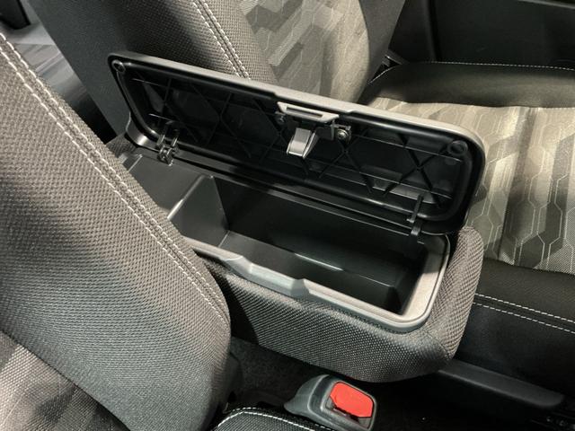 タフトＧ　ダーククロムベンチャースマートアシスト　ソナーセンサー　純正アルミホイール　ＬＥＤヘッドライト　オートライト　キーフリーシステム　電動パーキング（栃木県）の中古車