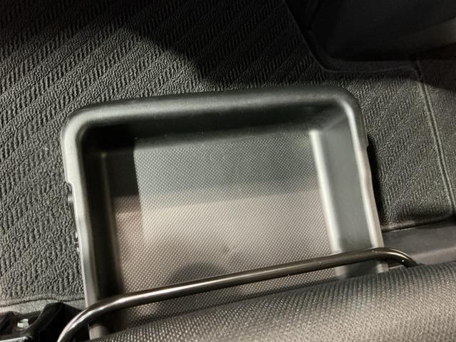 トールカスタムＧ　ＳＡII衝突被害軽減　電動格納ドアミラー　ナビＴＶ　ＬＥＤ　Ｂカメラ　エアバッグ　両側パワスラドア　レーンアシスト　メモリーナビ　キーフリーシステム　ＥＴＣ　エコアイドル　アルミホイール（栃木県）の中古車