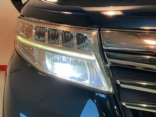 トールカスタムＧ　ＳＡII衝突被害軽減　電動格納ドアミラー　ナビＴＶ　ＬＥＤ　Ｂカメラ　エアバッグ　両側パワスラドア　レーンアシスト　メモリーナビ　キーフリーシステム　ＥＴＣ　エコアイドル　アルミホイール（栃木県）の中古車