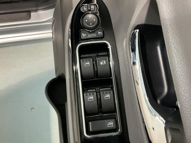 タントカスタムXセレクションコーナーソナー Wパワースライドドア 衝突軽減システム アルミ 衝突安全ボディ オートハイビーム LEDヘッド 前席シートヒーター オートライト レーンアシスト キーフリー スマートキー(栃木県)の中古車